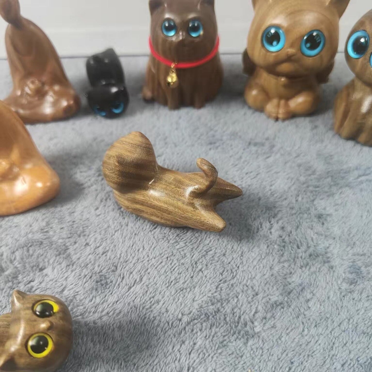 Sandalwood handmade Kitten Mini Wooden Cat